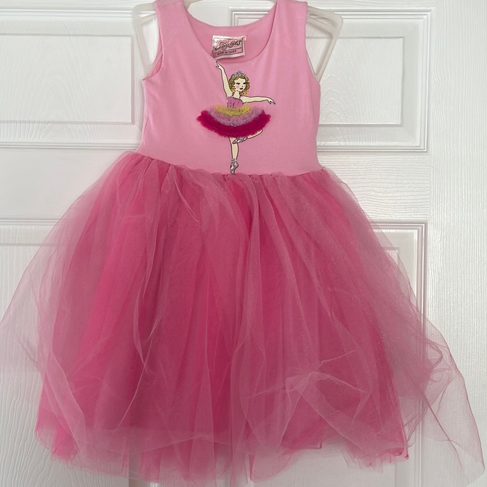 Girls dress